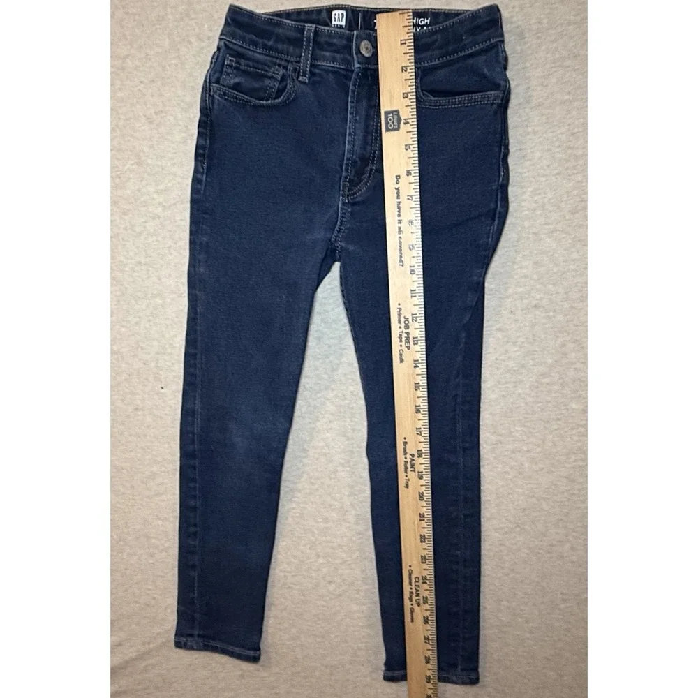 GAP Kids. Sky High Skinny Ankle. kid size 10. medium wash blue jeans